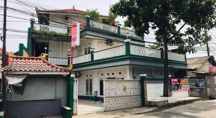 Hotel Penginapan Cikuda Indah 2*